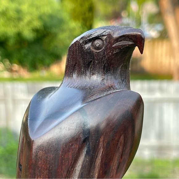 Vintage Wooden Hand Carved Bird Eagle Hawk Statue Figurine Solid Wood 5.5” - Picture 6 of 7